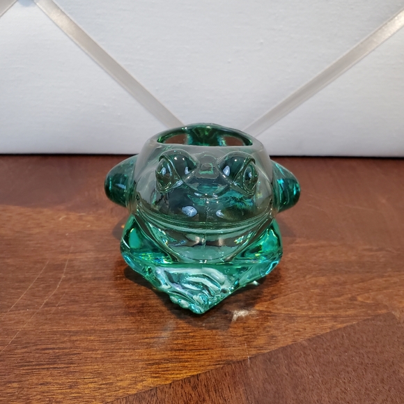 Accents | Vintage Green Glass Frog Candle Holder | Poshmark